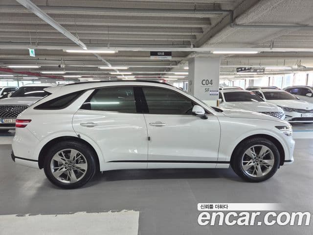Genesis GV70 2021 — фото 4 из 20