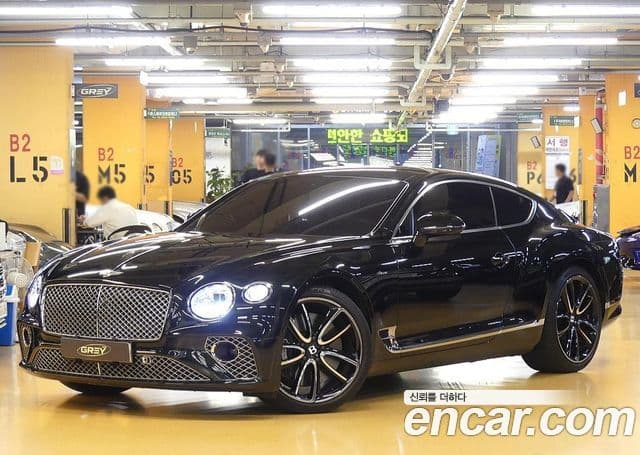 Bentley Continental GT 2023 — Фото 2/20