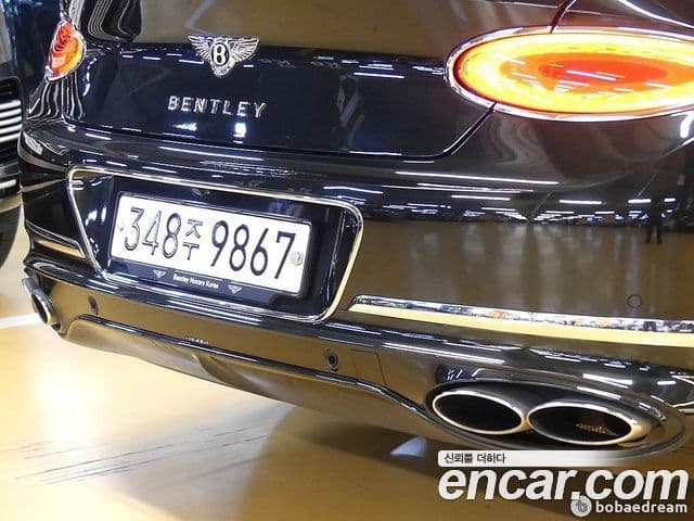 Bentley Continental GT 2023 — Фото 4/20