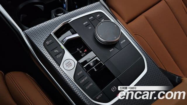 BMW 3 Series 2025 — фото 9 из 20