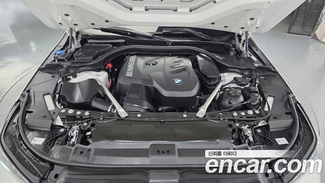 BMW 5 Series 2025 — фото 6 из 20