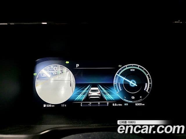 Kia Sorento 2023 — ფოტო 13/20