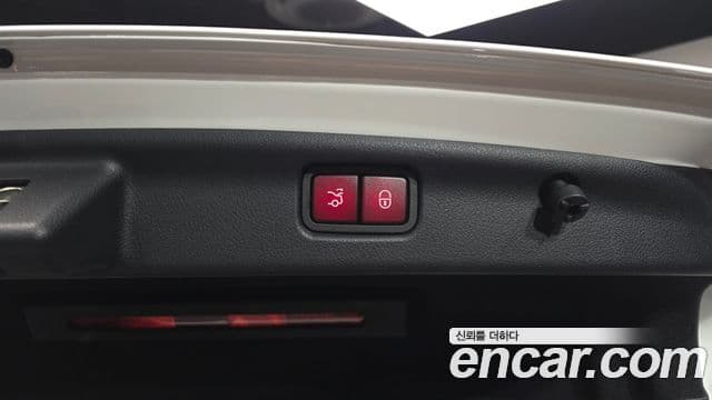 Mercedes-Benz C-Class 2023 — Şəkil 20/20
