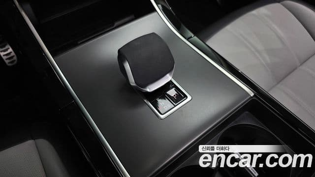 Land Rover Range Rover Evoque 2025 — Şəkil 9/20
