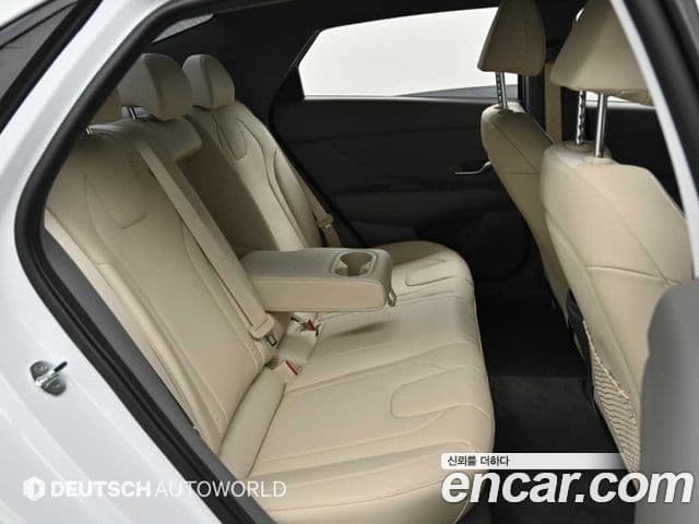 Hyundai Avante 2022 — Şəkil 12/20