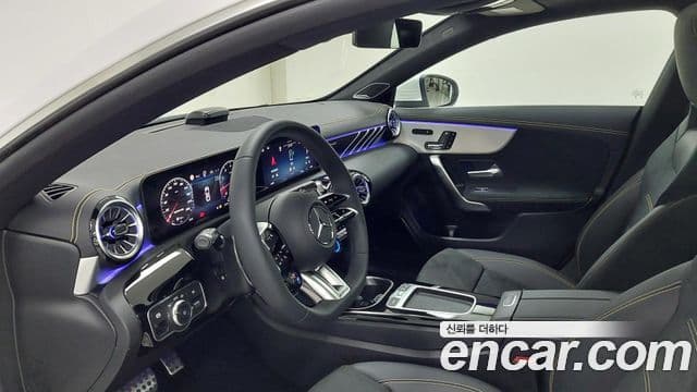 Mercedes-Benz CLA-Class 2025 — Şəkil 13/20