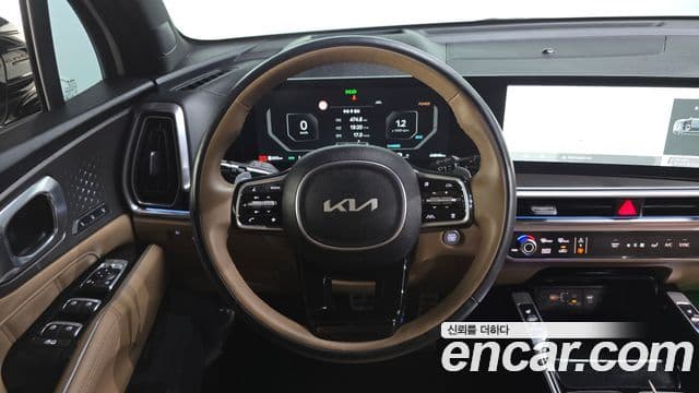 Kia Sorento 2024 — Фото 13/20