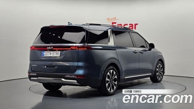Kia Carnival 2023 — Şəkil 2/20