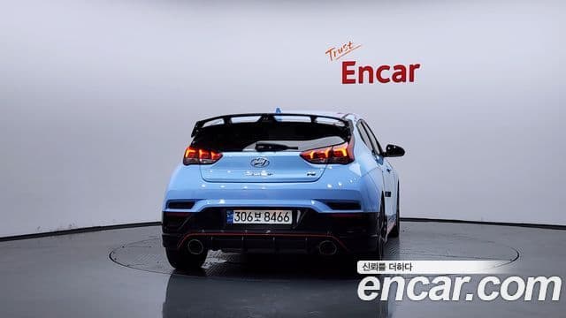 Hyundai Veloster 2021 — ფოტო 4/20