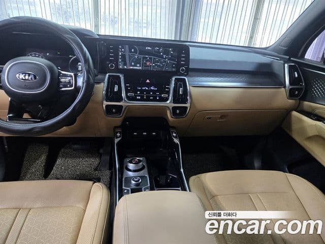 Kia Sorento 2020 — Фото 6/20