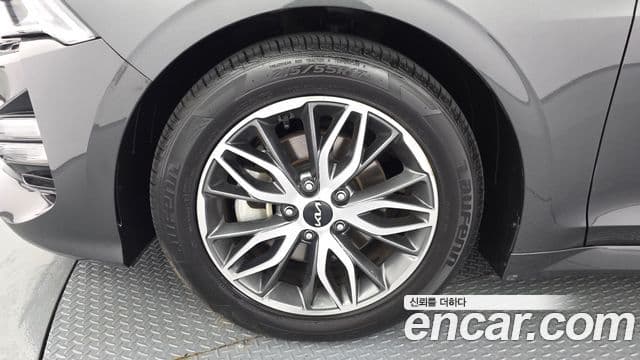 Kia K5 2023 — фото 5 из 20