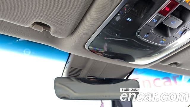 Genesis Electrified G80 2022 — фото 20 из 20