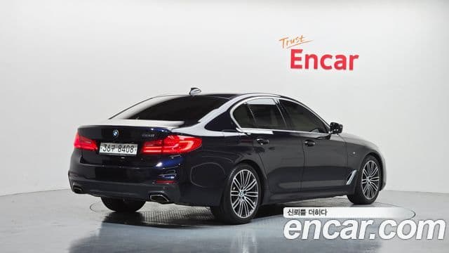 BMW 5 Series 2019 — Şəkil 2/20