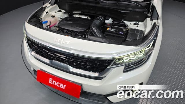 Kia Seltos 2022 — Şəkil 6/20