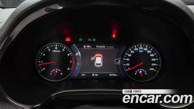 Kia Seltos 2022 — Şəkil 8/20