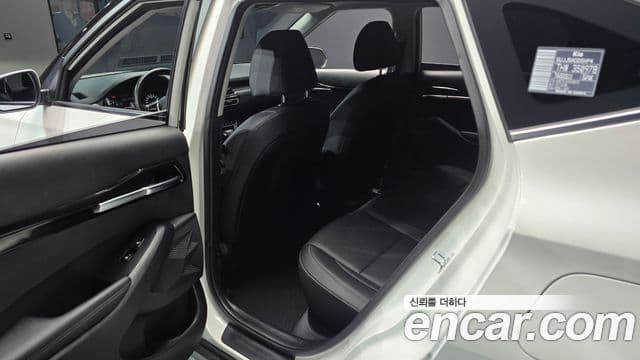 Kia Seltos 2022 — Şəkil 12/20
