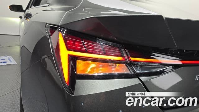 Hyundai The New Avante Hybrid 2023 — Şəkil 10/31