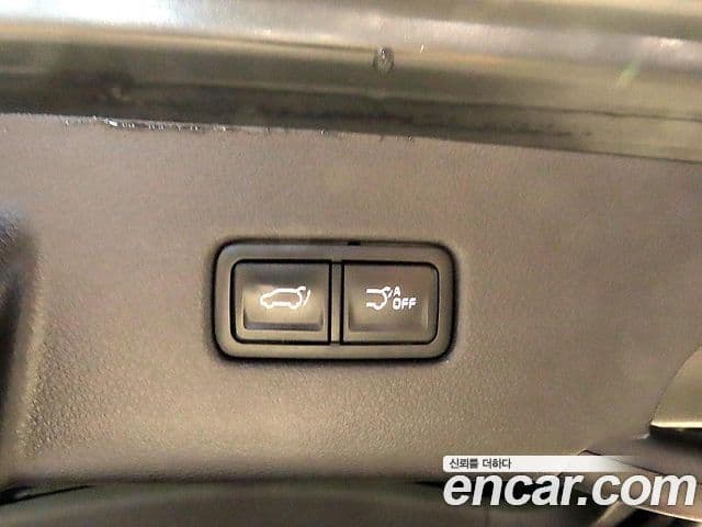 Kia Carnival 2022 — Фото 15/20