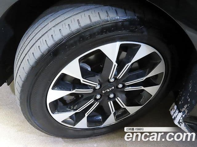 Kia Carnival 2022 — Фото 20/20