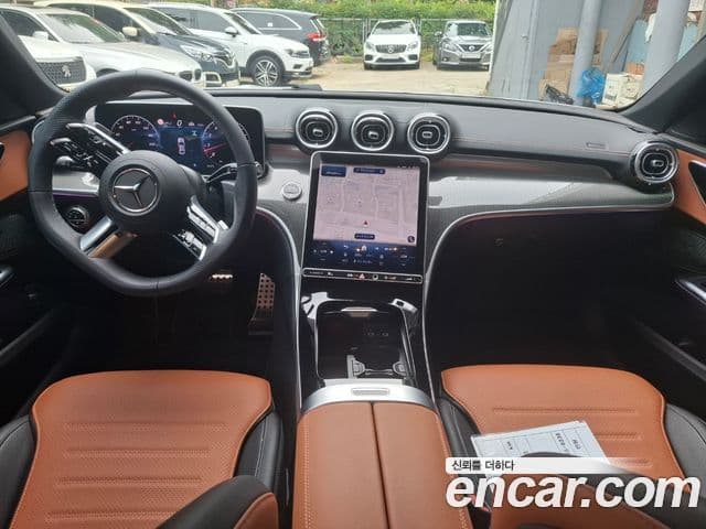 Mercedes-Benz C-Class 2025 — ფოტო 6/20