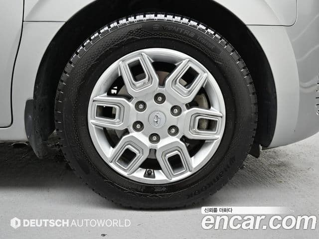 Hyundai Staria 2021 — фото 5 из 20