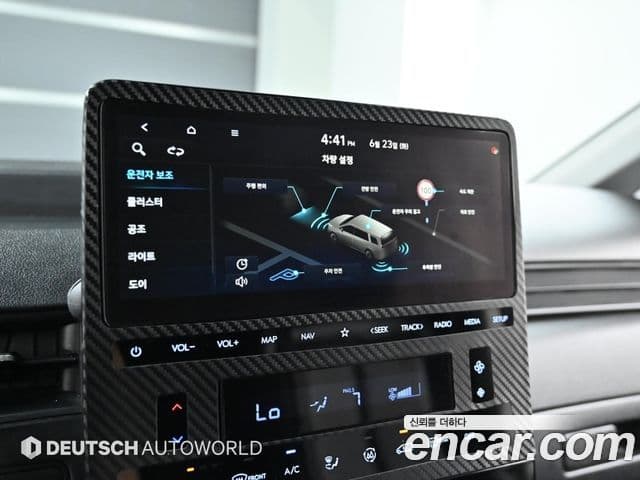 Hyundai Staria 2021 — фото 17 из 20