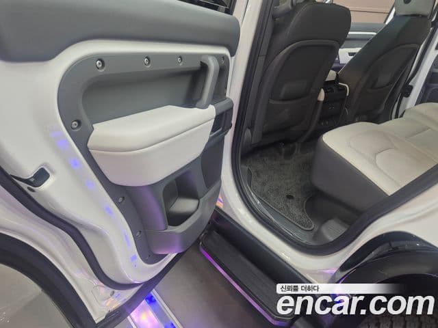 Land Rover Defender 2025 — Şəkil 13/20