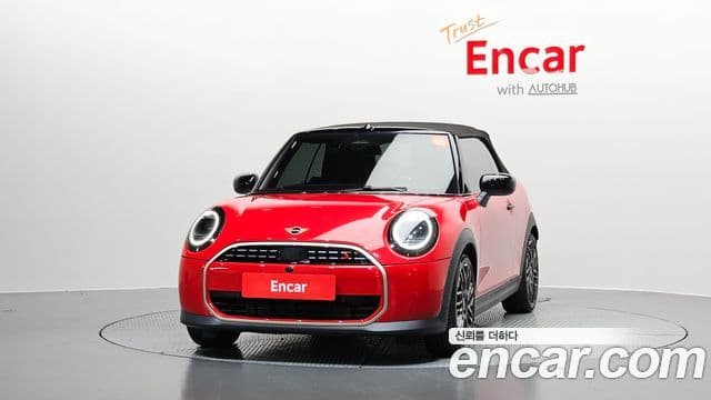 Mini Cooper S Convertible 2025 — ფოტო 13/35