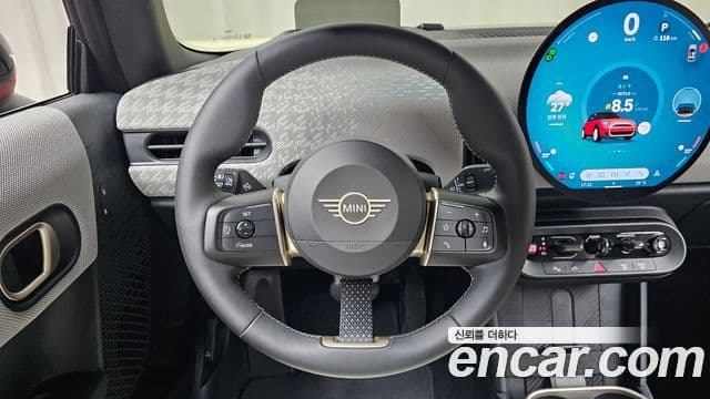 Mini Cooper S Convertible 2025 — ფოტო 21/35