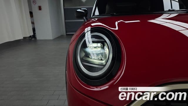 Mini Cooper S Convertible 2025 — ფოტო 6/35