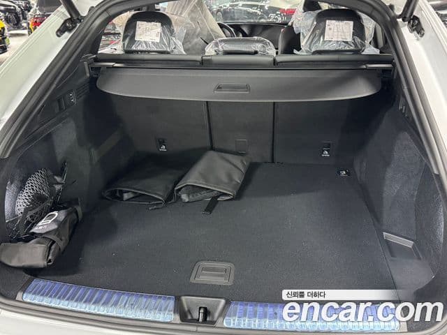Audi Q5 2025 — ფოტო 14/15