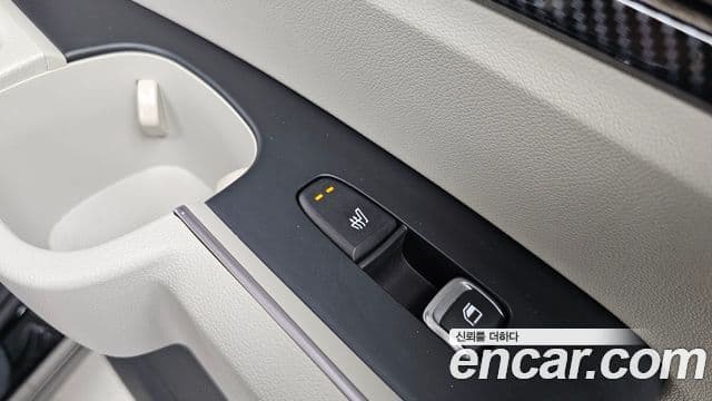 Kia Sorento 2022 — Şəkil 19/20