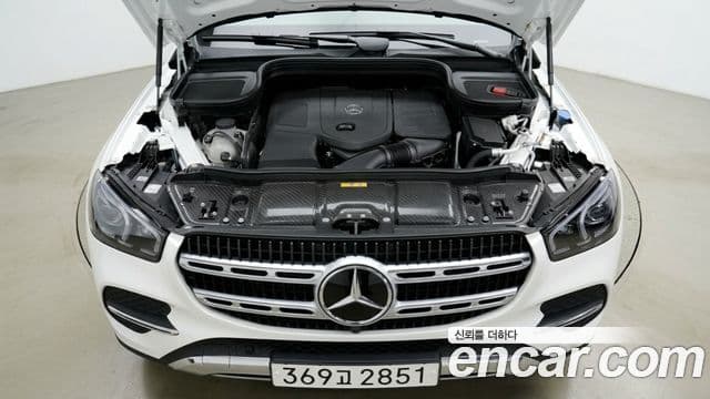 Mercedes-Benz GLE-Class 2025 — Photo 5/10