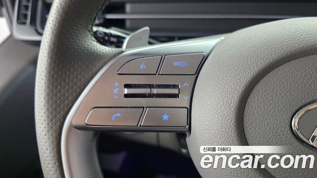 Hyundai Staria 2024 — Photo 37/38