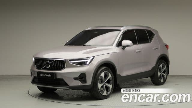 Volvo XC40 2026 — ფოტო 10/20