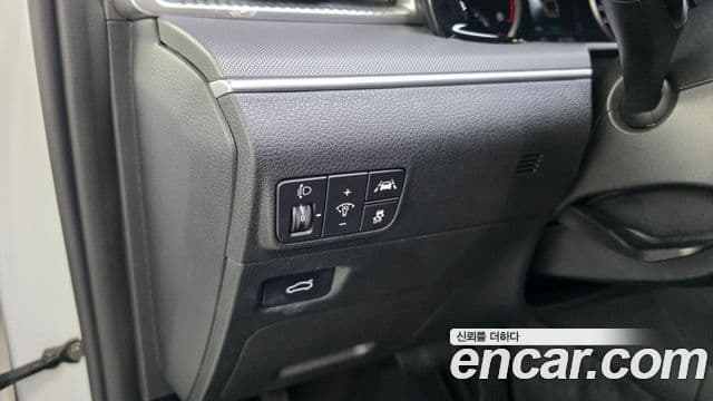 Kia K5 2023 — Şəkil 17/20