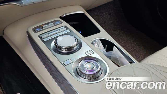 Genesis GV70 2024 — Şəkil 9/20