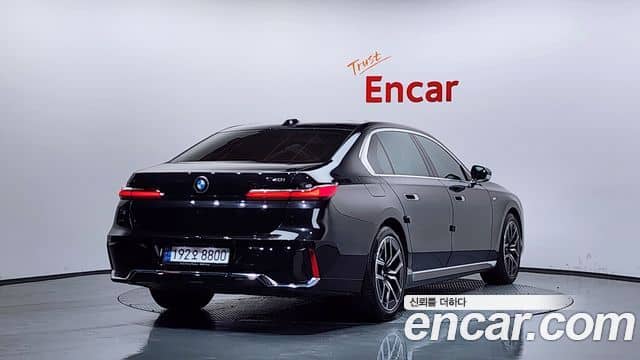 BMW 7 Series, 2023