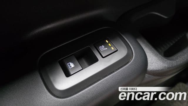 Hyundai Santa Fe 2024 — ფოტო 19/20
