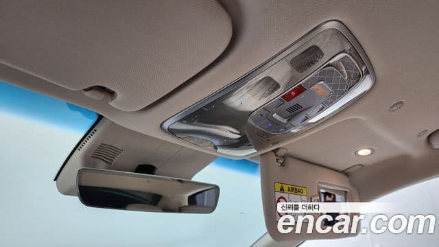 Genesis Electrified G80 2024 — Şəkil 18/20