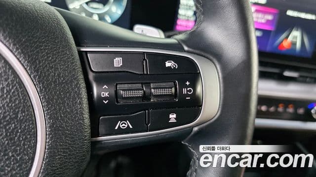 Kia Sportage 2022 — Фото 19/20