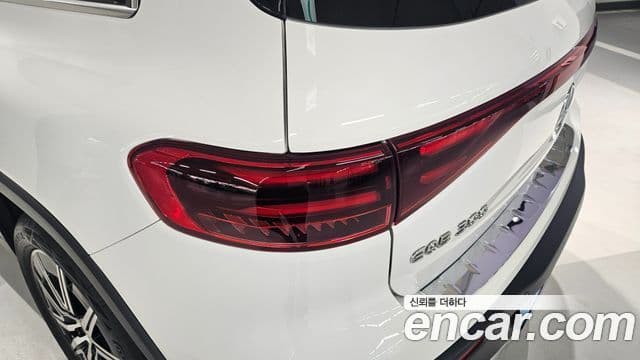 Mercedes-Benz EQB 2025 — ფოტო 11/20
