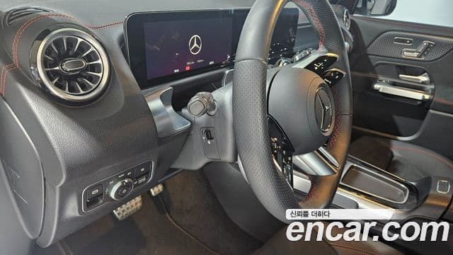 Mercedes-Benz EQB 2025 — ფოტო 9/20