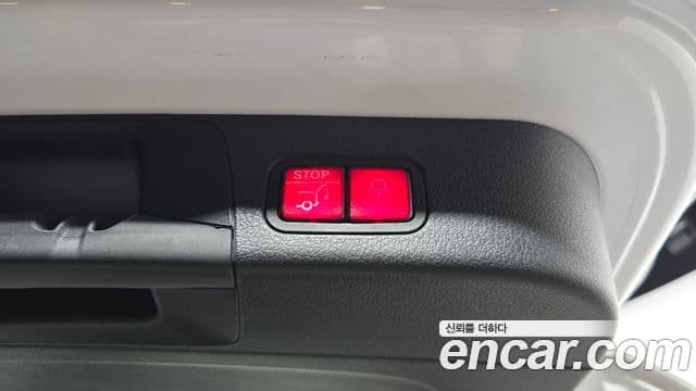 Mercedes-Benz GLB-Class 2025 — Фото 20/20