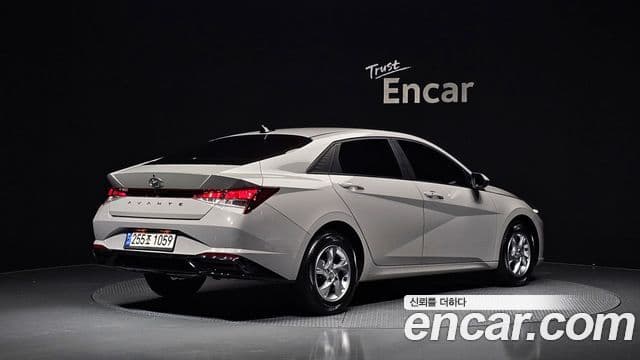 Hyundai Avante 2020 — ფოტო 2/20