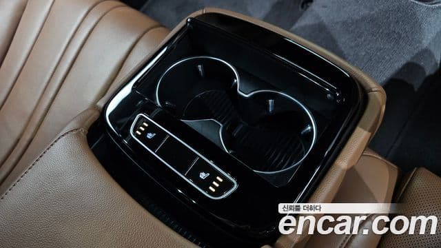 Genesis Electrified G80 2020 — ფოტო 18/20