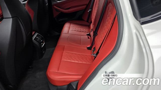 BMW X4M 2023 — Photo 24/30