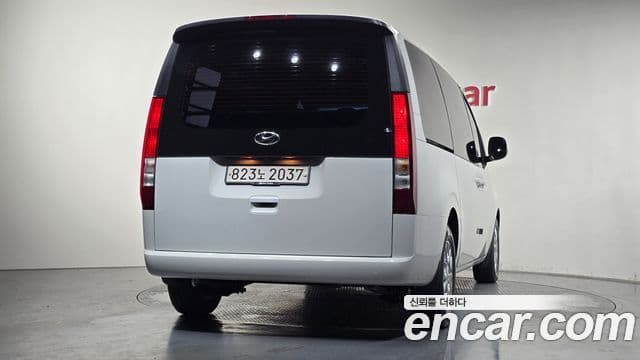 Hyundai Staria 2023 — Şəkil 4/20