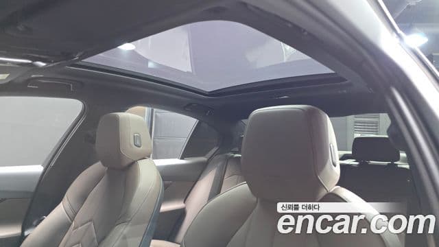 BMW 5 Series 2024 — ფოტო 19/20