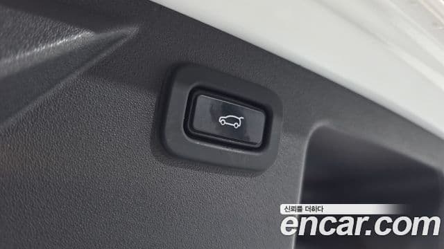 Land Rover Discovery Sport 2020 — Şəkil 20/20